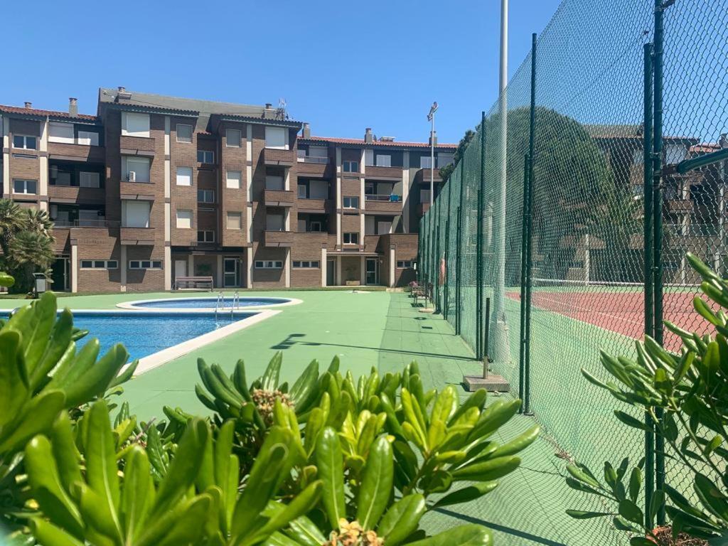 Voramar Viu Be Apartment Лестартит Екстериор снимка